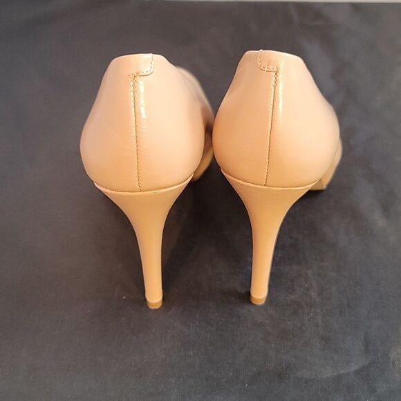 BRAND NEW WOMEN'S NWCAMYA PEEP TOE CLASSIC PUMPS - Picture 12 of 16